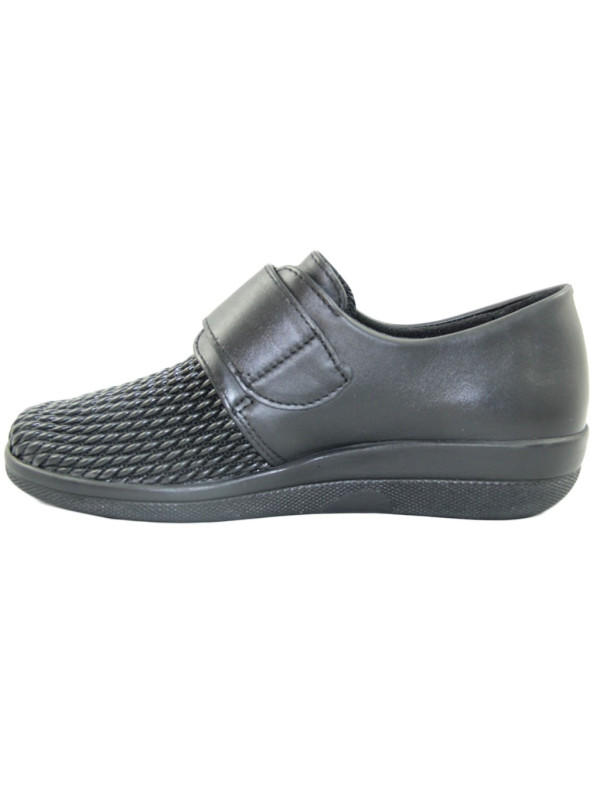 Półbuty dla seniorek na Jesień z miękkiej skóry naturalnej Comfortabel 941075-1