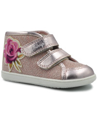 Różowe Półbuty Jesienne Dziewczęce Z Metalicznymi Dodatkami Primigi 3403600