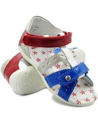 Kolorowe sandały dla dziewczynki w gwiazdki na lato Bartek T-61836/H41