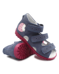 Kapcie Profilaktyczne Usztywniane Truskawka Kornecki OR 117