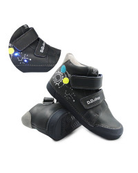 Buty Dla Chłopca Na Wiosnę Świecące DD STEP A068-42418L