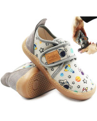 Buty Na Zmianę Do Szkoły i Przedszkola Kapcie Barefoot Ameko Piko Kosmos
