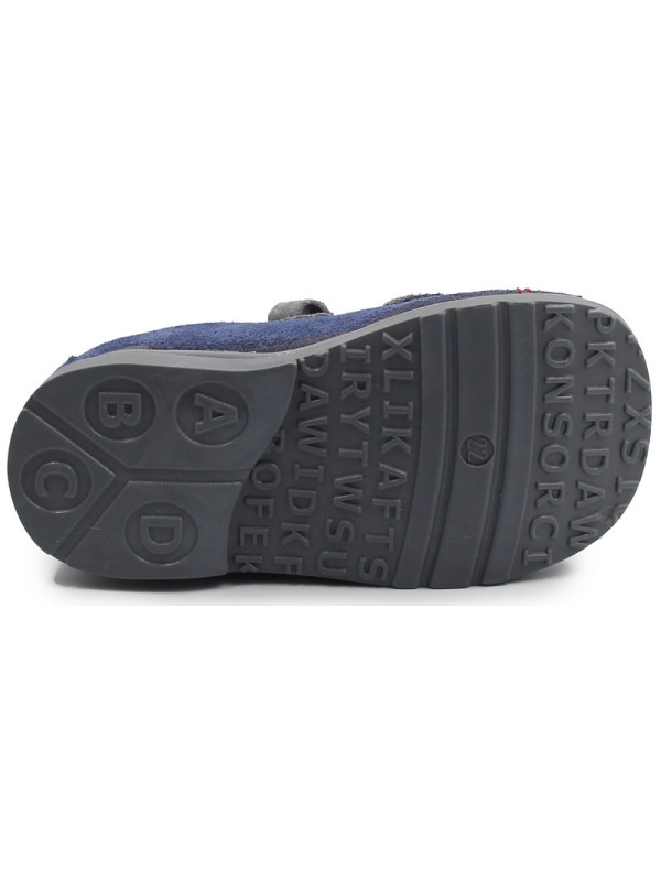 Kapcie profilaktyczne z wysokim usztywnionym zapiętkiem Dawid 002