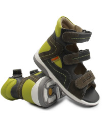 Sandały Korekcyjne Dla Chłopca Z Obcasem Thomasa MEMO Michael