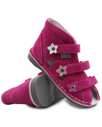 Różowe Kapcie Profilaktyczne Danielki z Kwiatuszkami