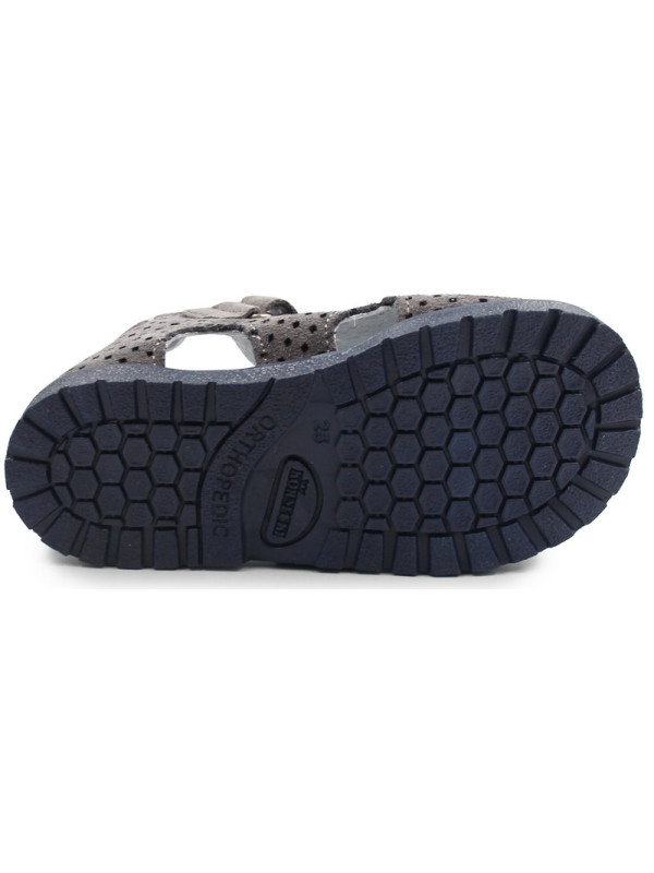 Kapcie profilaktyczne dla chłopca ażurowe do przedszkola szkoły Kornecki OR 03 grafit/s