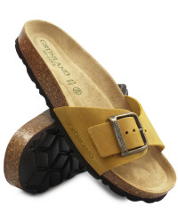 Klapki dla kobiet na lato ze skóry naturalnej Grunland CB 3029 Sara Ocra