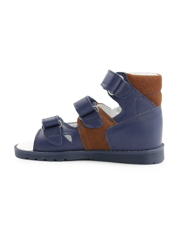 Sandały dla chłopca z wysokim zapiętkiem do szkoły i przedszkola Bartek 81804-026