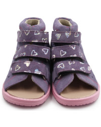 Kapcie profilaktczne dla dziewczynek wysoki zapiętek Dawid 005 II gatunek