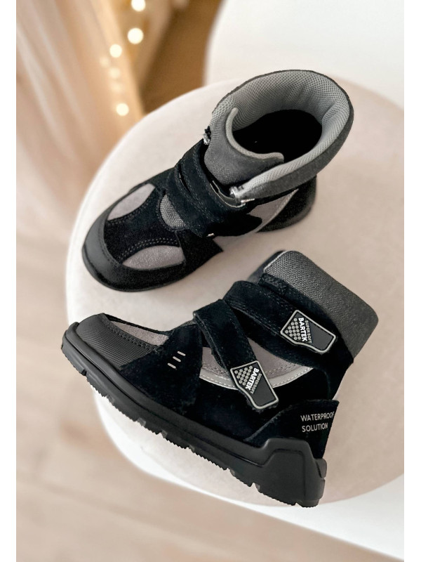 Wodoodporne Buty Dla Chłopca na Jesień i Zimę Czarne Bartek 88006-71