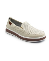 Półbuty mokasyny damskie na wiosnę ze skóry naturalnej T. Sokolski OC W26-83 BEIGE