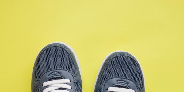 Świecące buty LED dla dzieci – czy warto je kupić?