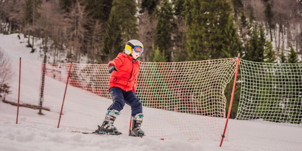 Buty narciarskie dla dziecka – jak prawidłowo je dobrać?
