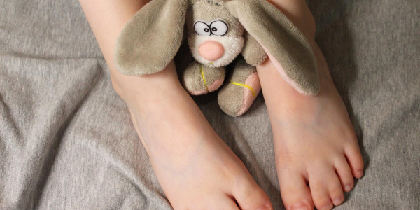 Wrastające paznokcie u dzieci – jak zapobiec i leczyć?