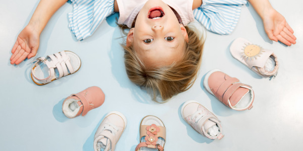 Co oznacza "sztywny zapiętek" i czy buty dziecięce muszą go mieć?